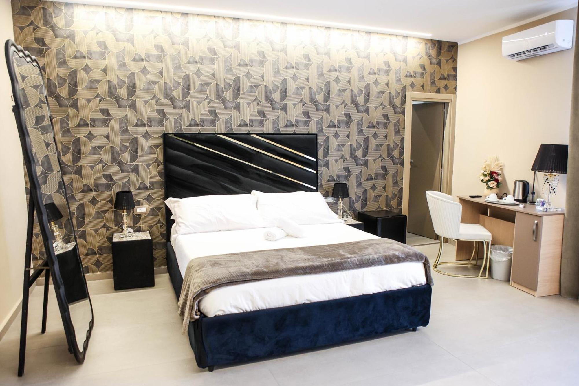 B&B Suites&Rooms Piazza Dei Martiri Κατάνια Εξωτερικό φωτογραφία