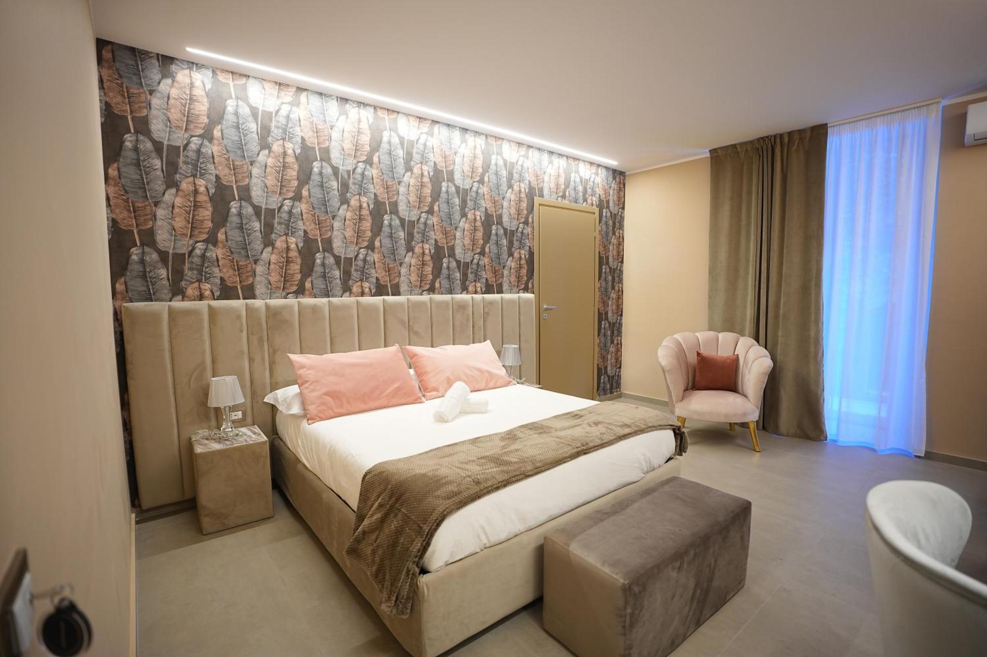 B&B Suites&Rooms Piazza Dei Martiri Κατάνια Εξωτερικό φωτογραφία