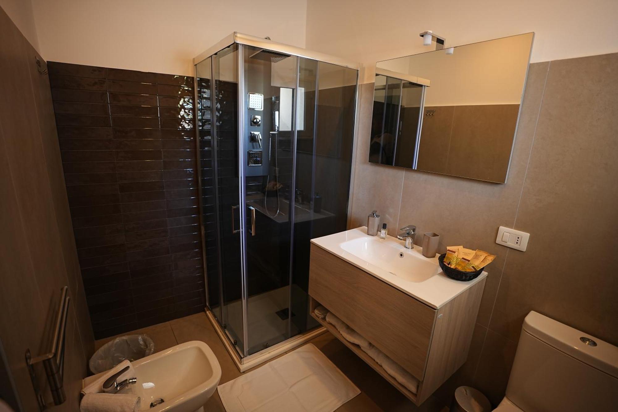 B&B Suites&Rooms Piazza Dei Martiri Κατάνια Εξωτερικό φωτογραφία